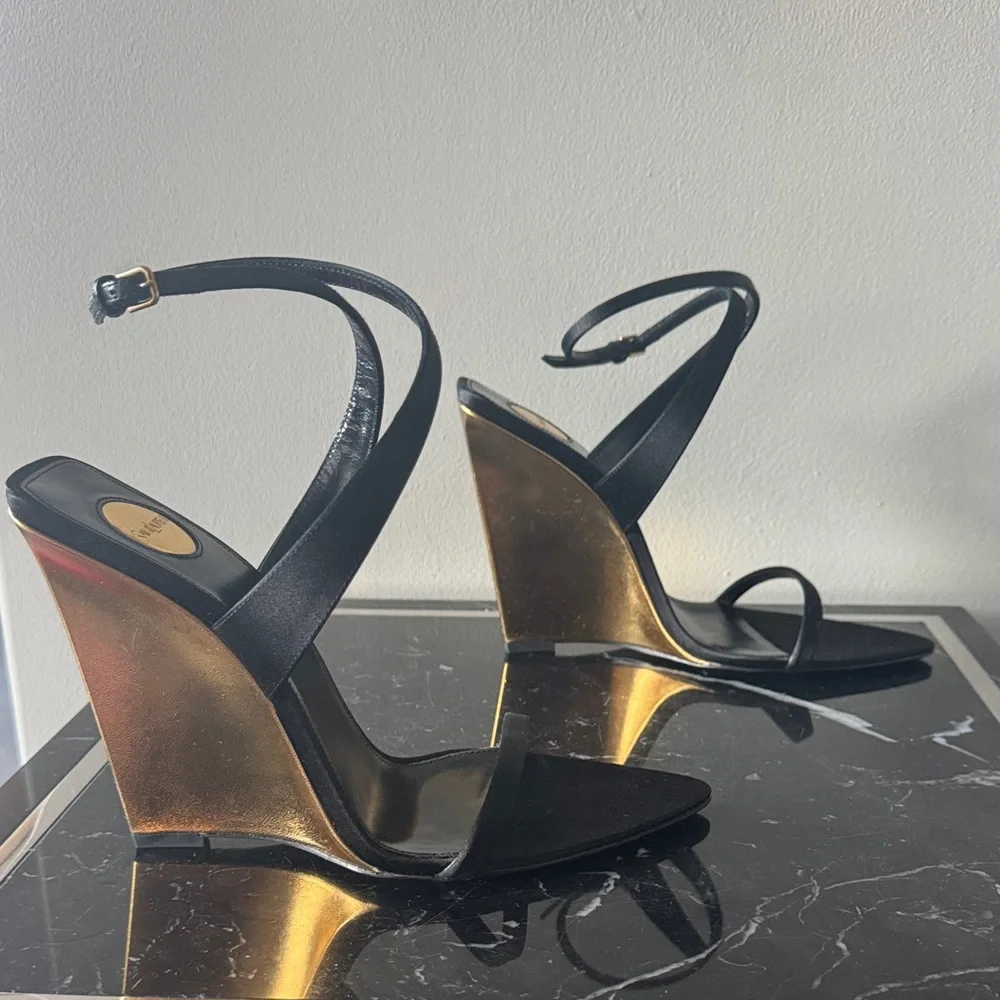 Saint Laurent Salome Black and Gold Wedges 39 NIB - Picture 3 of 5